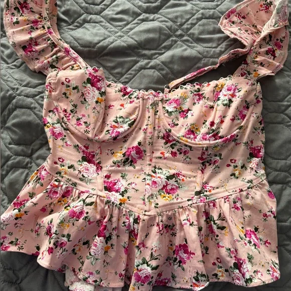 Like NEW ASTR the label floral corset top - Picture 2 of 8